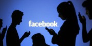 Facebook lance son service de recherche d'emploi Facebook lance son service de recherche d'emploi